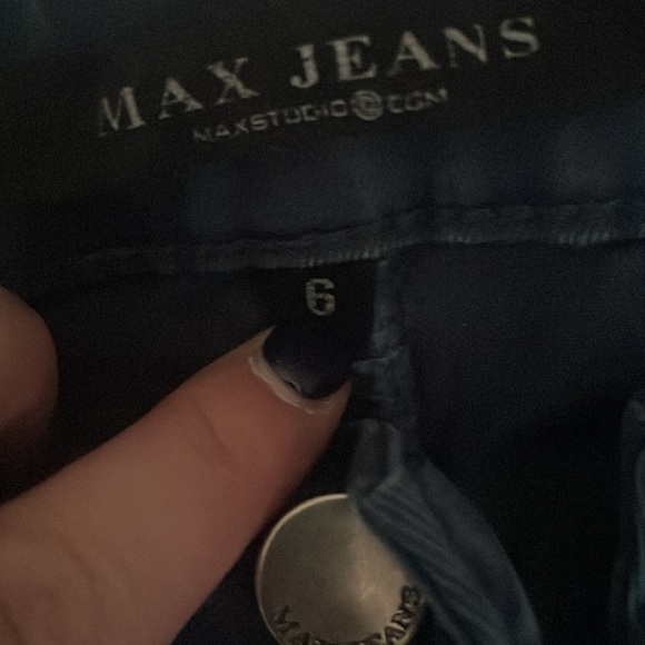Navy blue pants from Max jeans.size 6. - Picture 3 of 4